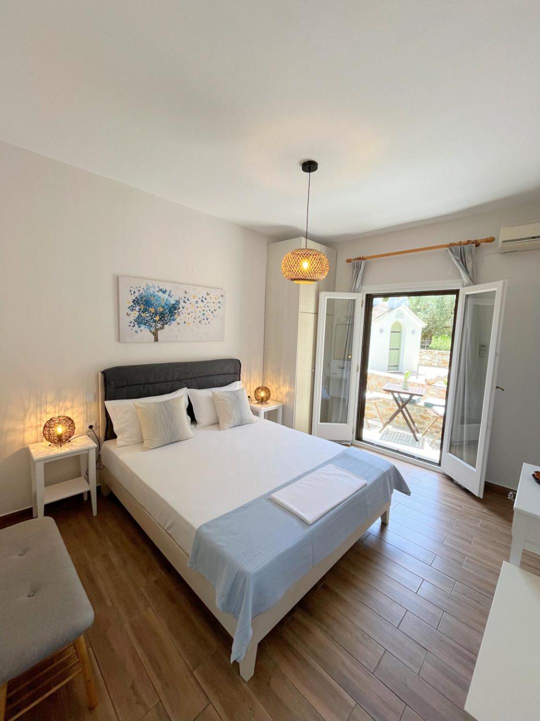 Katerina Apartment Panormos  ภายนอก รูปภาพ